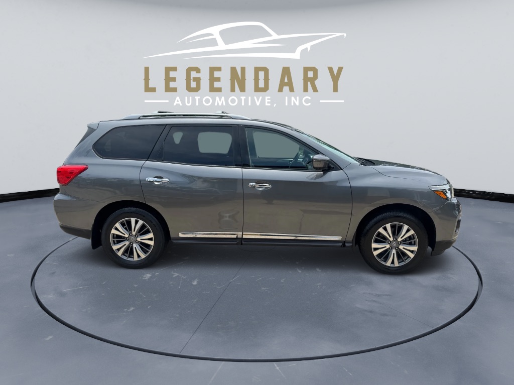2020 Nissan Pathfinder SL photo 4