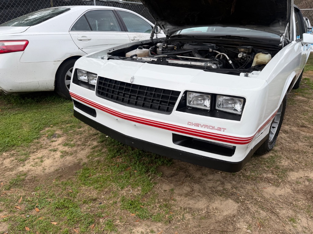 1987 Chevrolet Monte Carlo - Photo 10