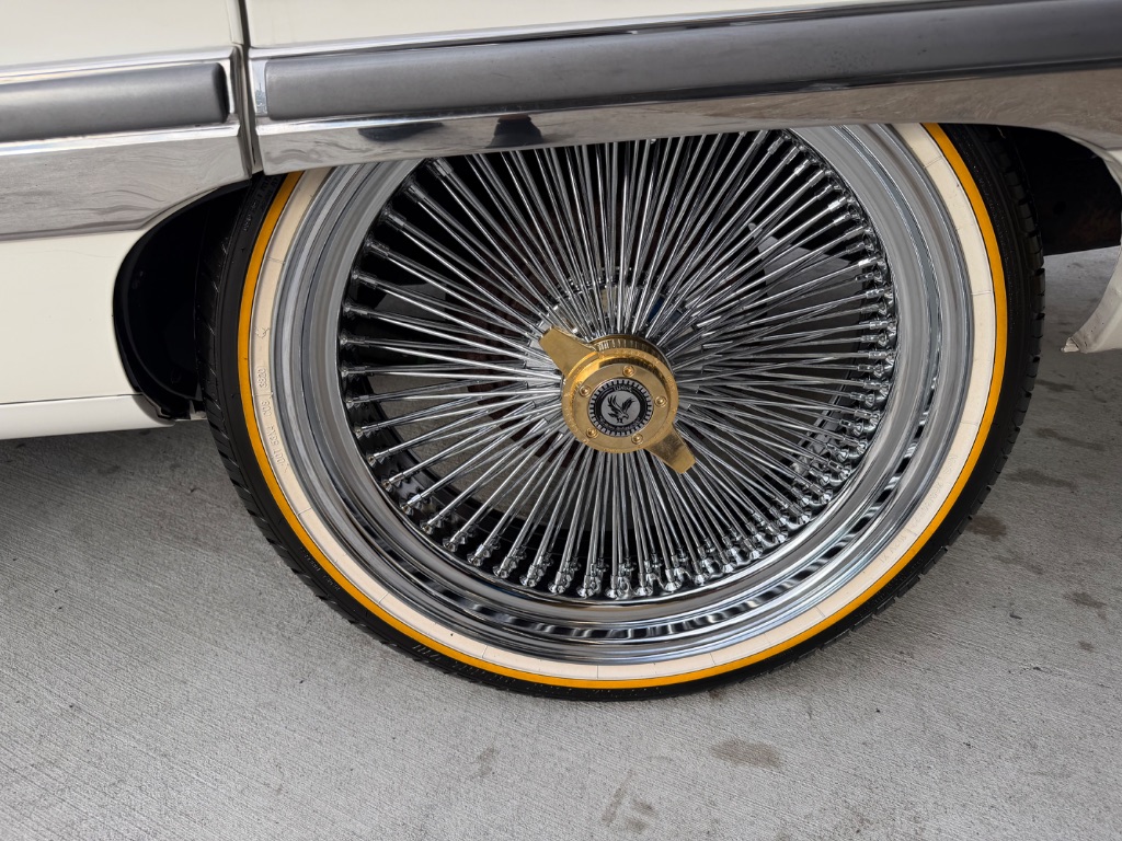 1993 Buick Roadmaster - Photo 12