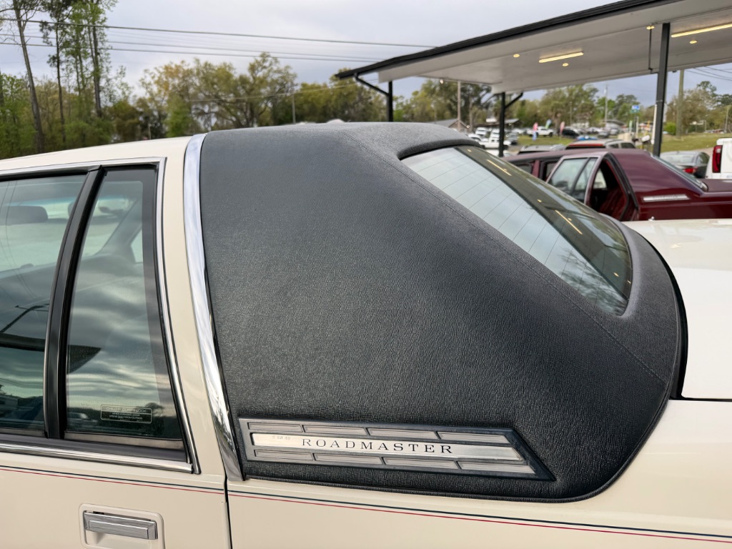 1993 Buick Roadmaster - Photo 19