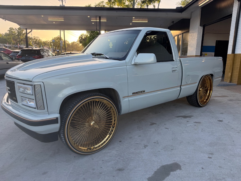 1993 GMC Sierra's photo
