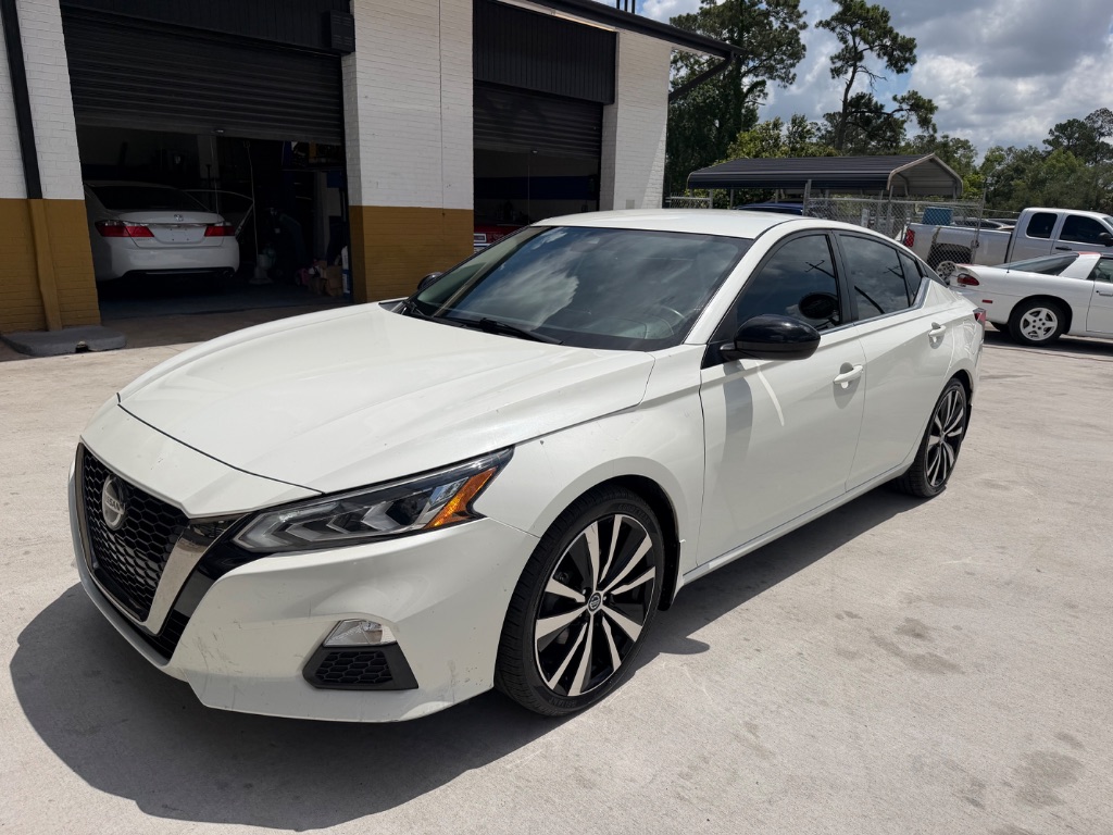 2021 Nissan Altima 2.5 SR's photo