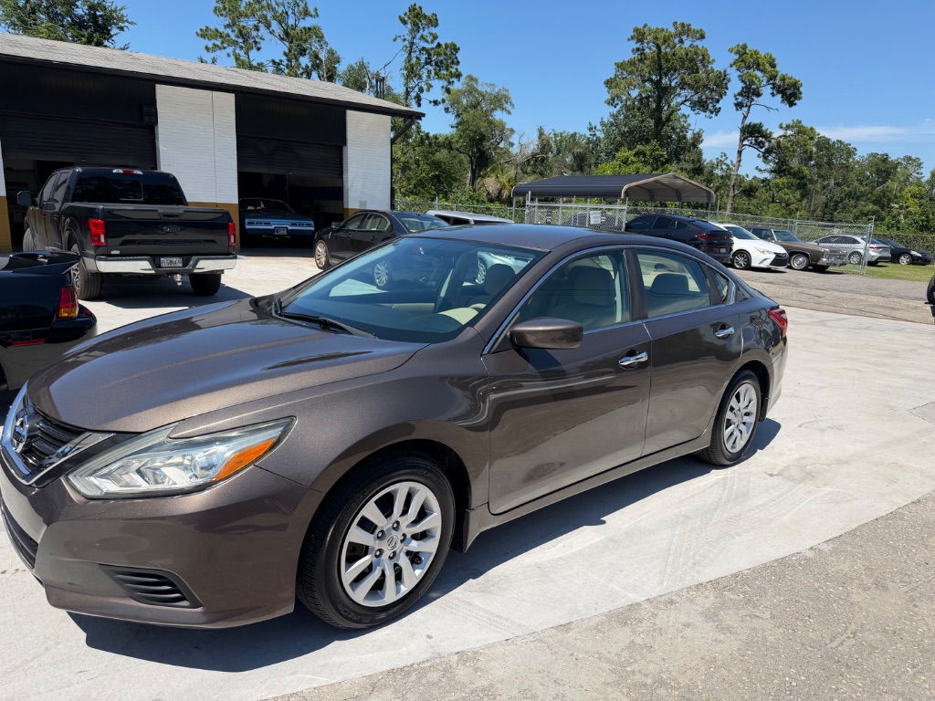 2017 Nissan Altima 2.5 S's photo